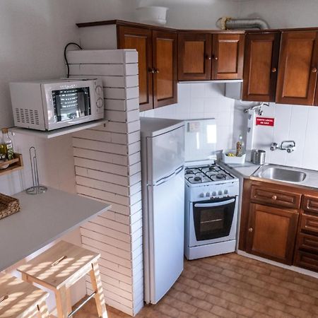 Balili Private Apartment Ferrel  Luaran gambar