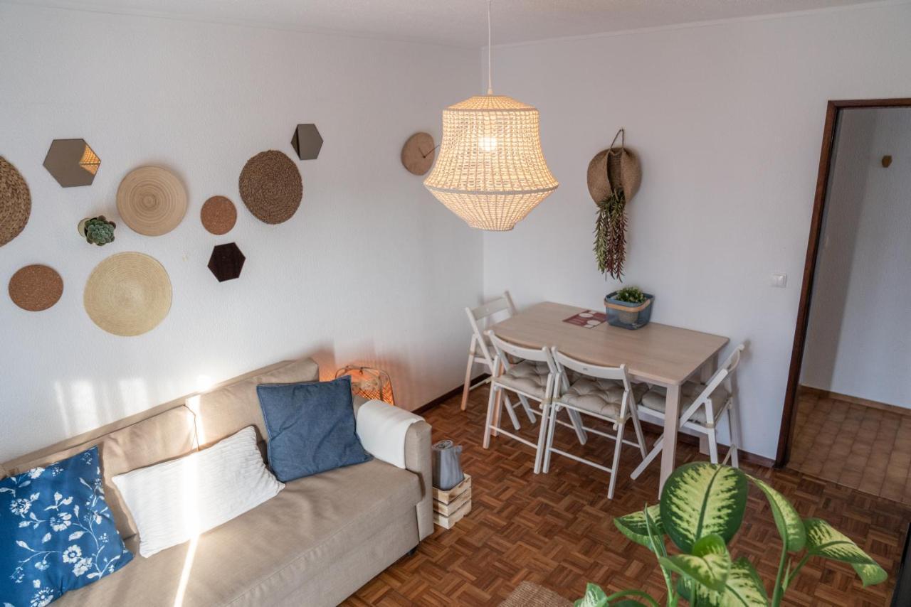 Balili Private Apartment Ferrel  Luaran gambar
